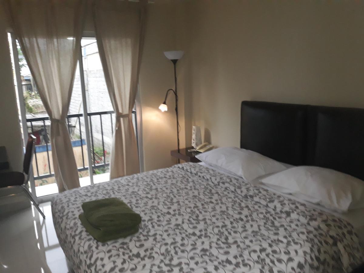 Jhoanie Hotel Tomohon Exterior foto